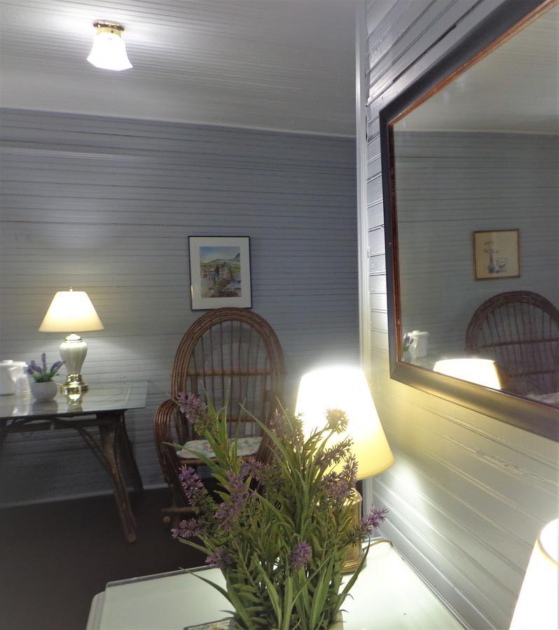 Grand Old Lady Hotel Waynesville Bagian luar foto