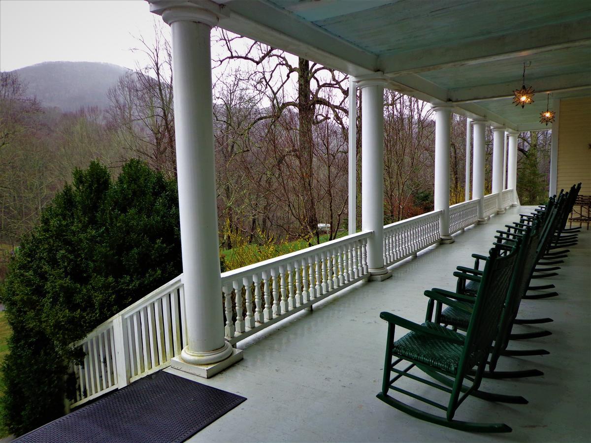 Grand Old Lady Hotel Waynesville Bagian luar foto