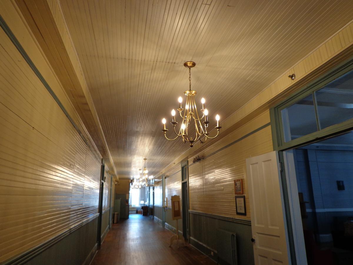 Grand Old Lady Hotel Waynesville Bagian luar foto