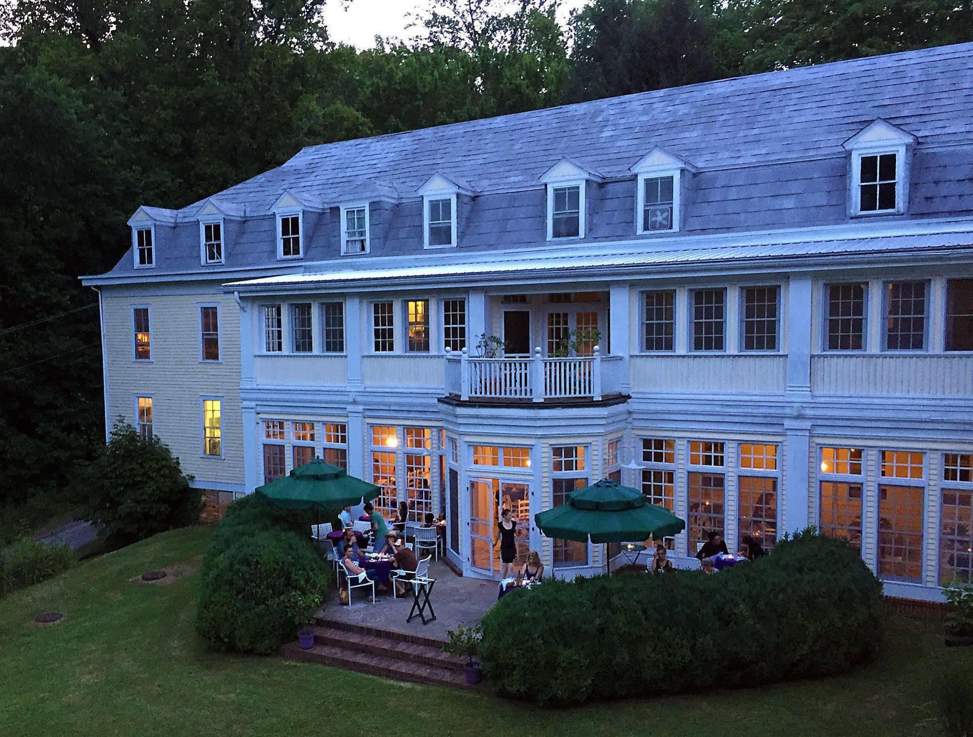 Grand Old Lady Hotel Waynesville Bagian luar foto
