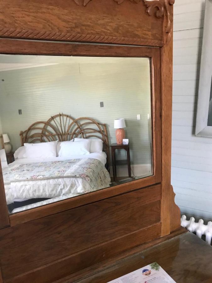 Grand Old Lady Hotel Waynesville Bagian luar foto